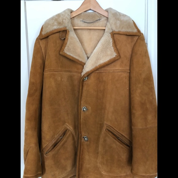 lakeland Other - Suede with sheepskin lining.
